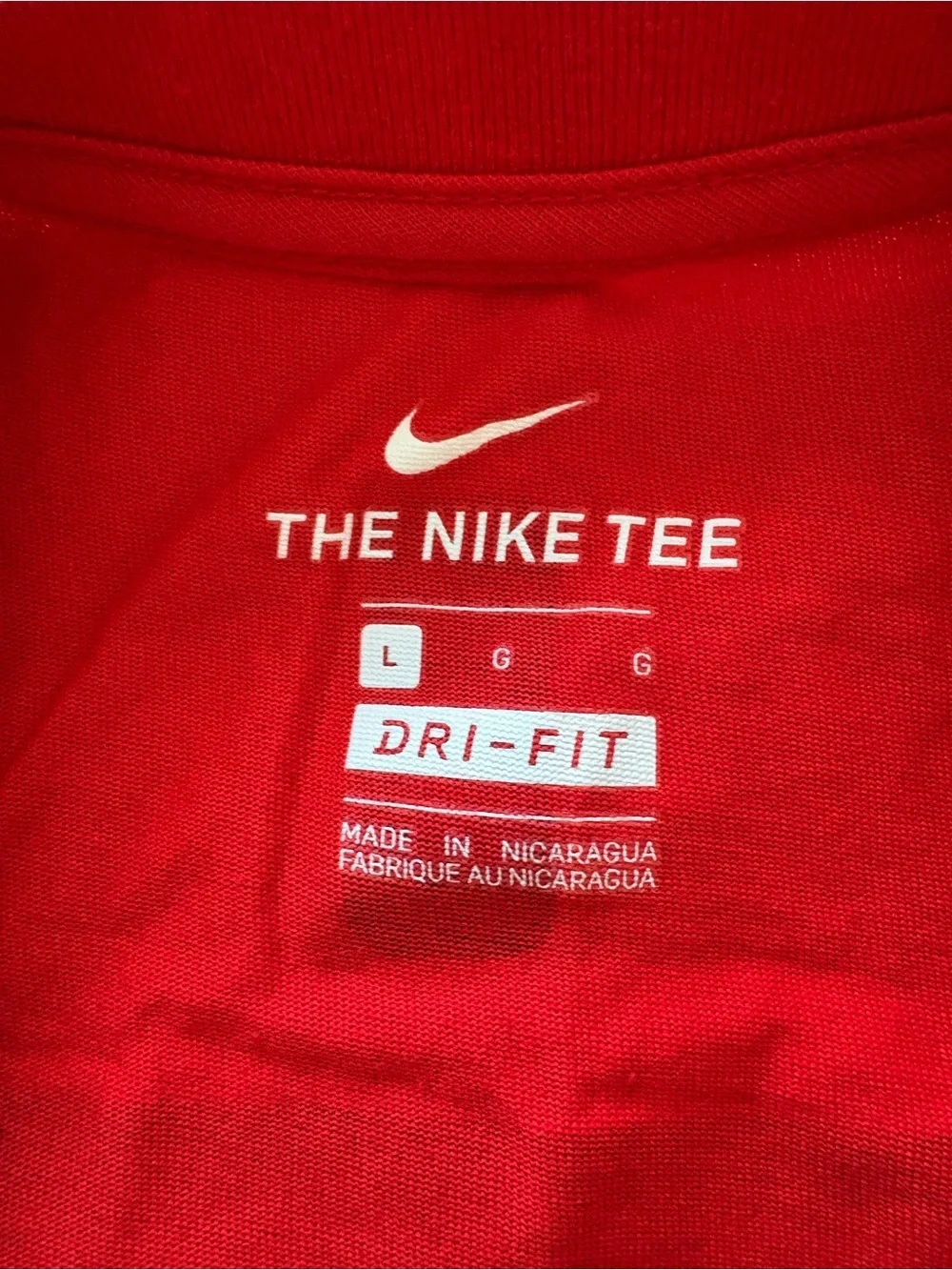 Nike Red “SACTOWN” Short Sleeve Crewneck Tee Size Large